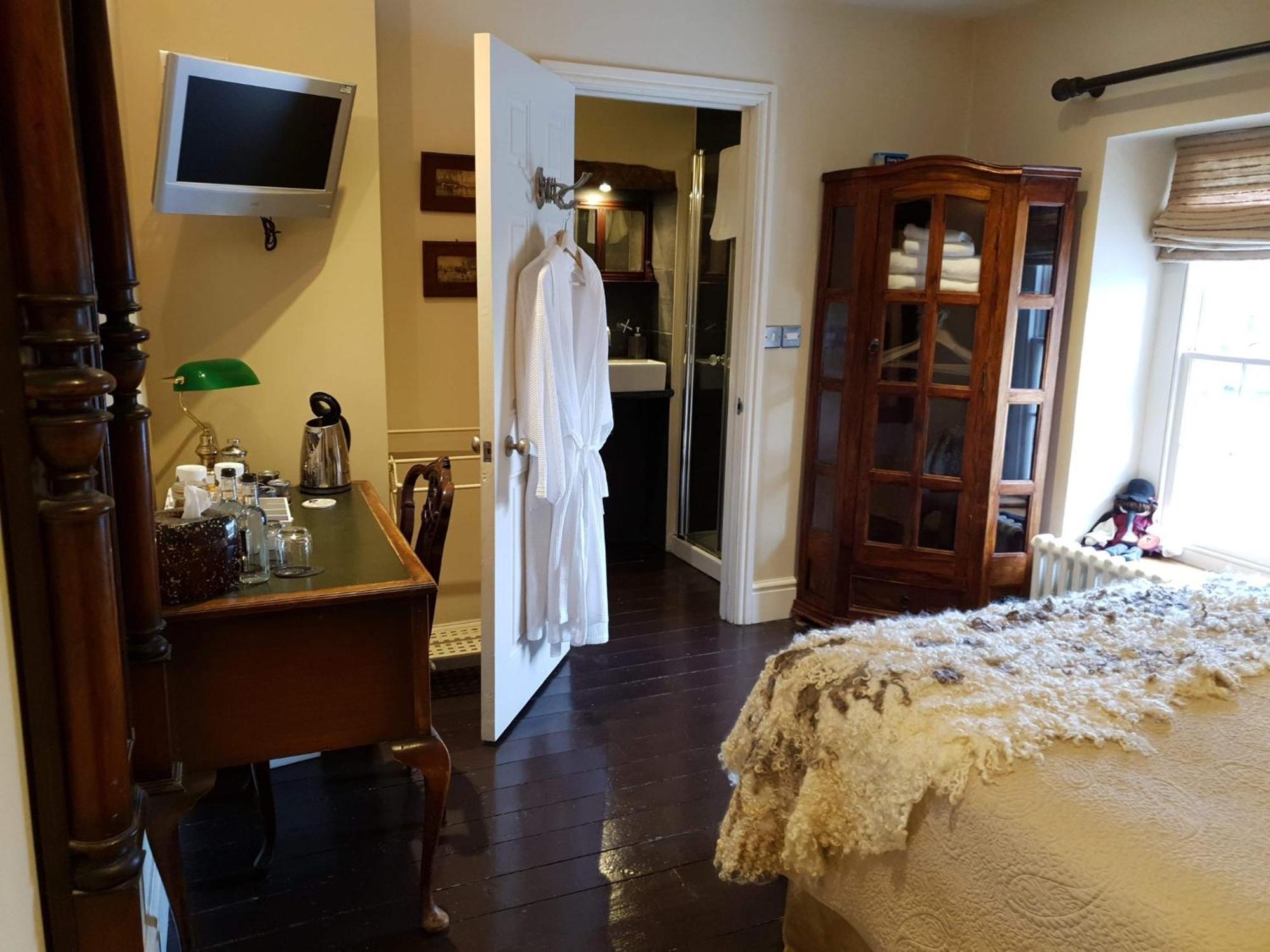 The New White Lion Llandovery Quarto foto
